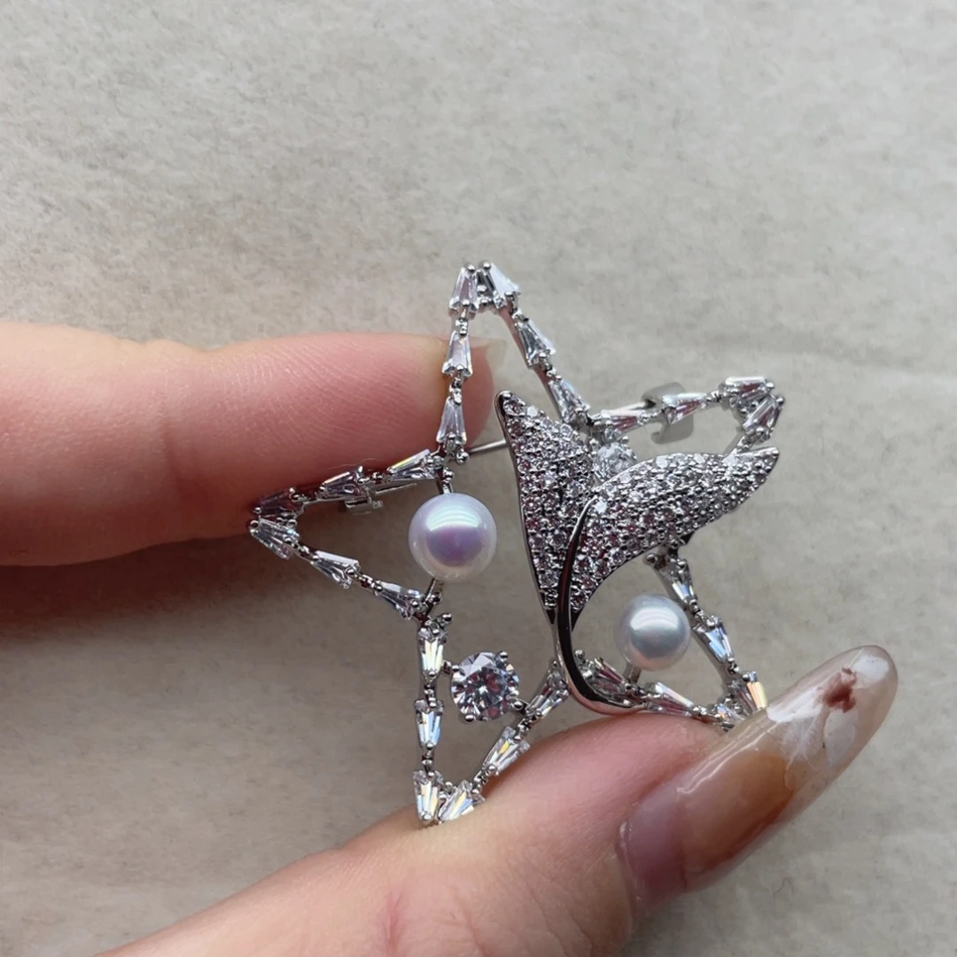 淡水珍珠未镶嵌胸饰D104