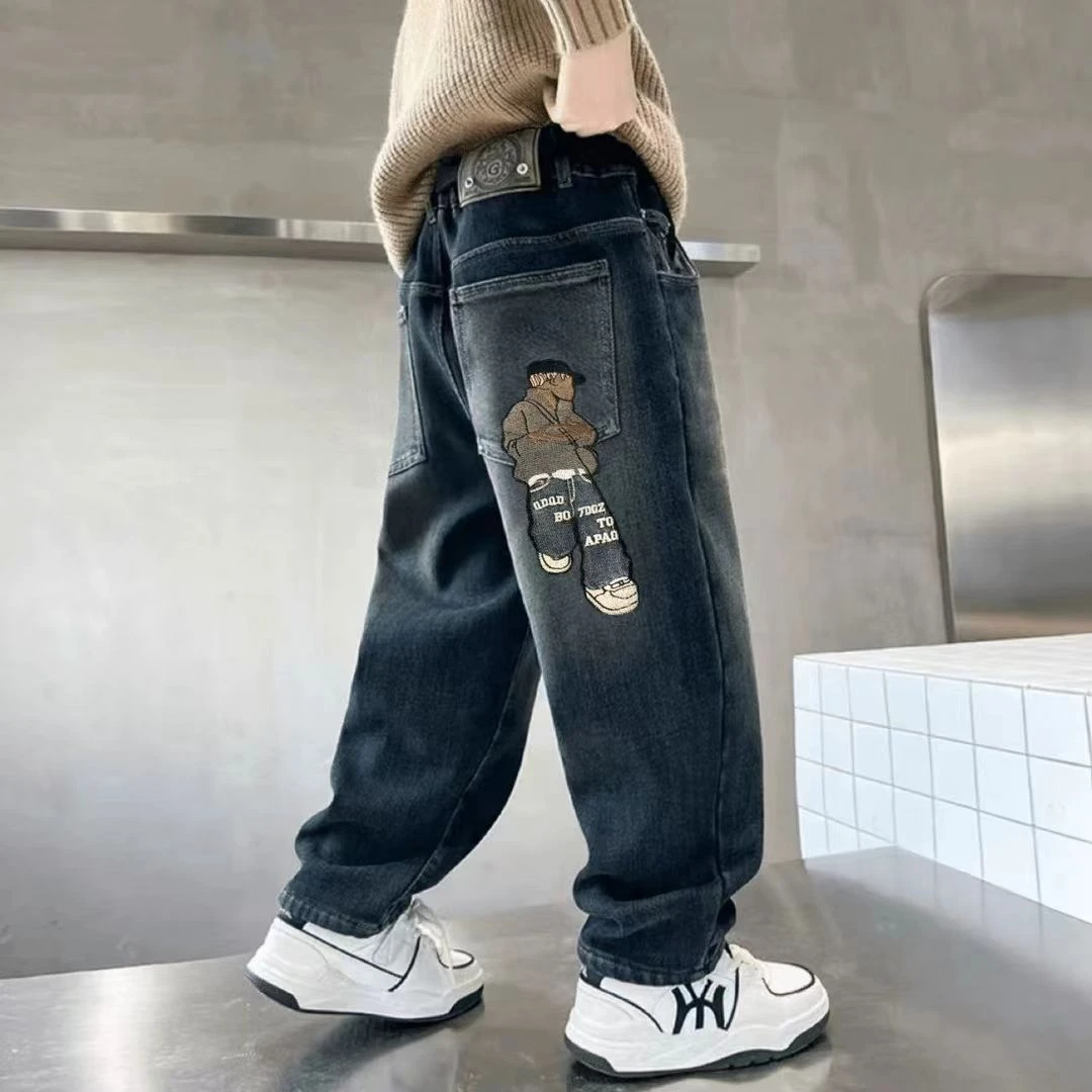男童牛仔裤春秋款2025新款中大童儿童秋装男孩直筒宽松阔腿潮痞帅