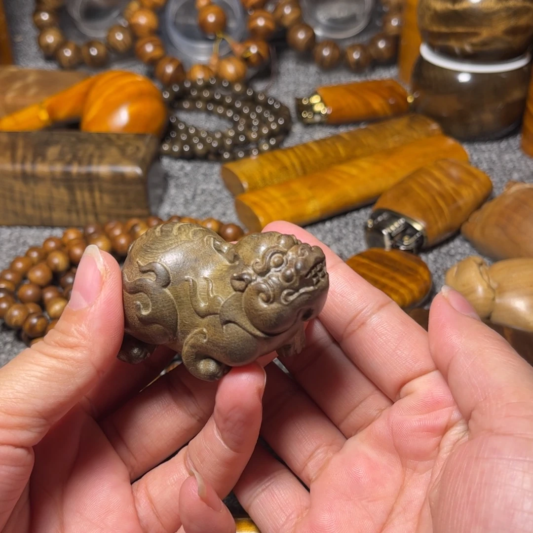 金丝楠阴沉木貔貅