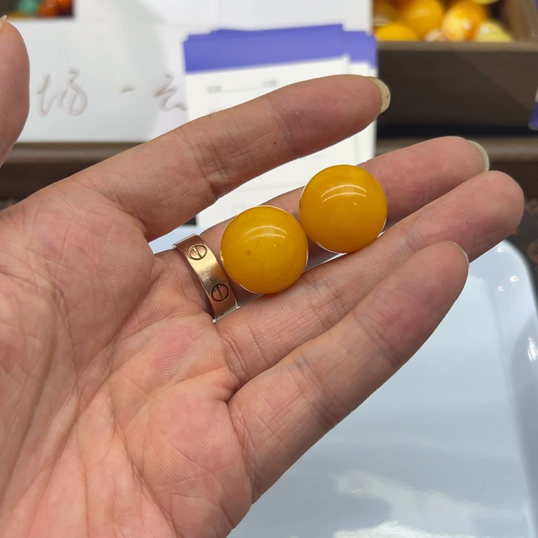 琥珀未镶嵌颈饰20mm