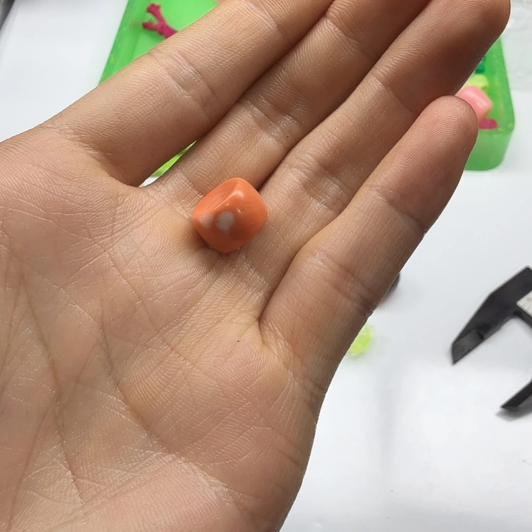树脂非金属瑕疵一个