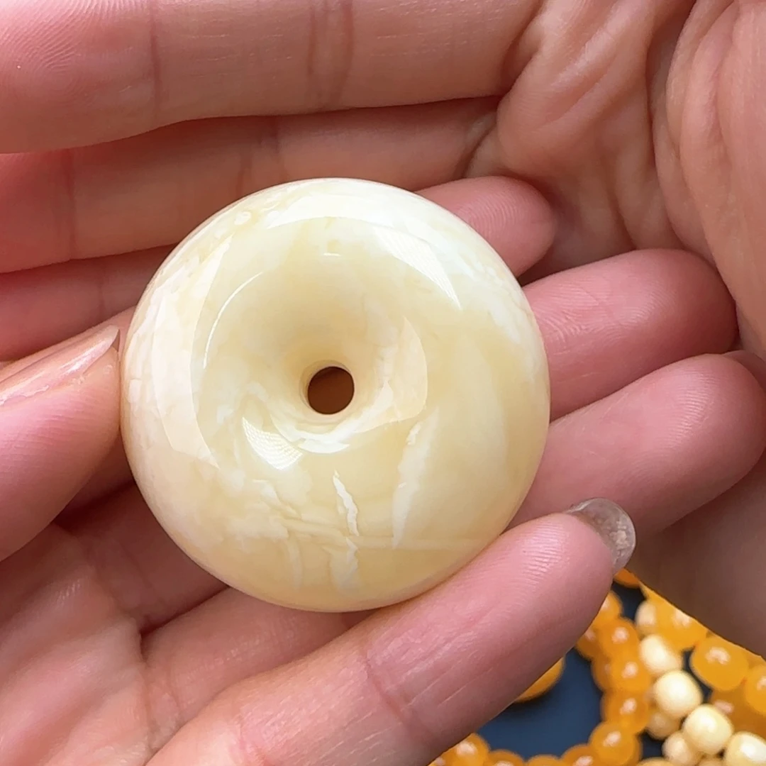 琥珀颈饰未镶嵌平安扣挂件