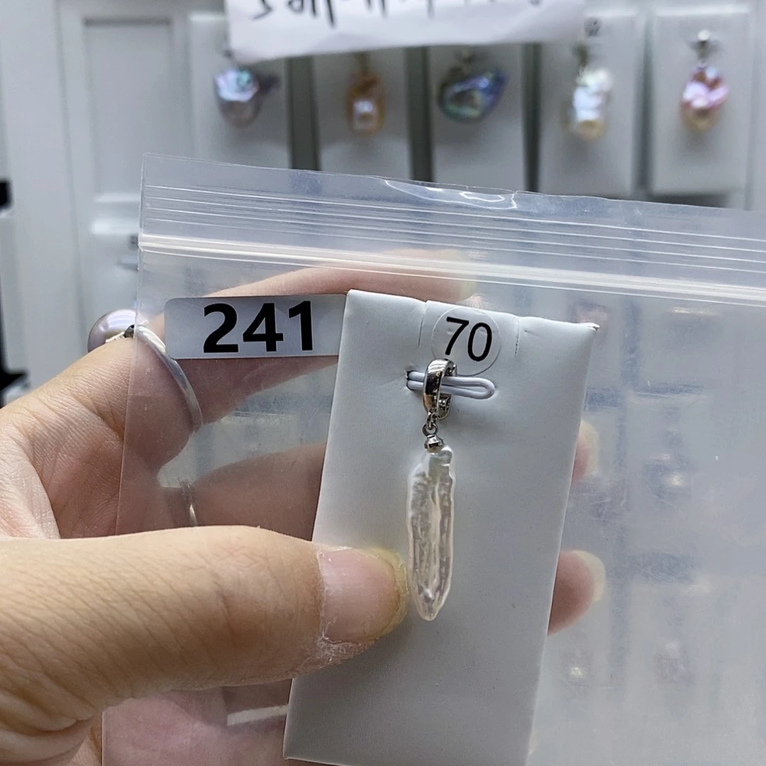 颈饰合金淡水珍珠