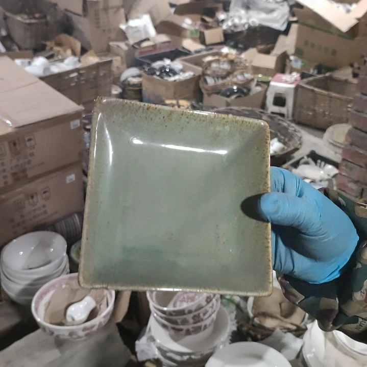 摆件陶瓷盘子碗啥都有