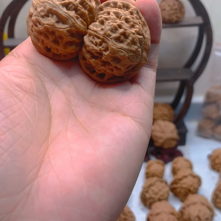 人***天文玩核桃吊坠40宫灯