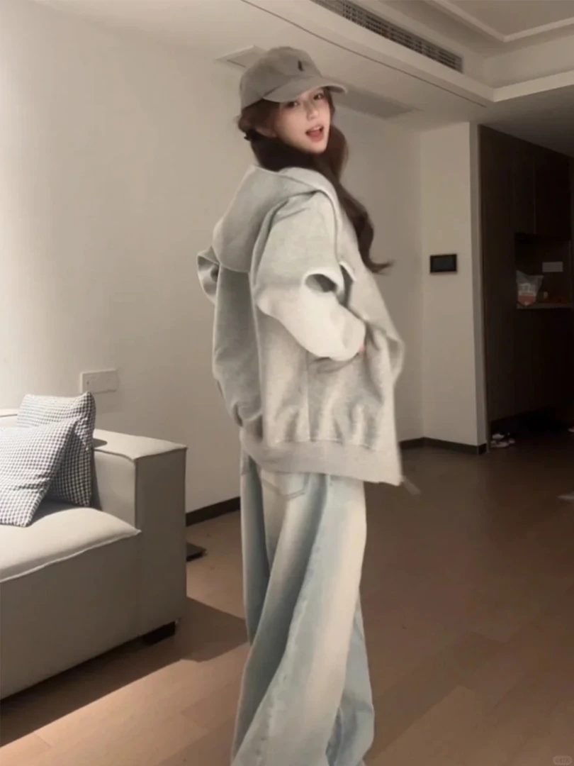 灰色连帽卫衣外套女款早秋季韩系流行立秋穿搭美式小个子开衫上衣