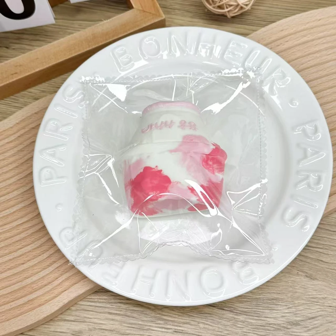【草莓晕染酸奶瓶】纯手工食品级硅胶捏捏乐解压玩具