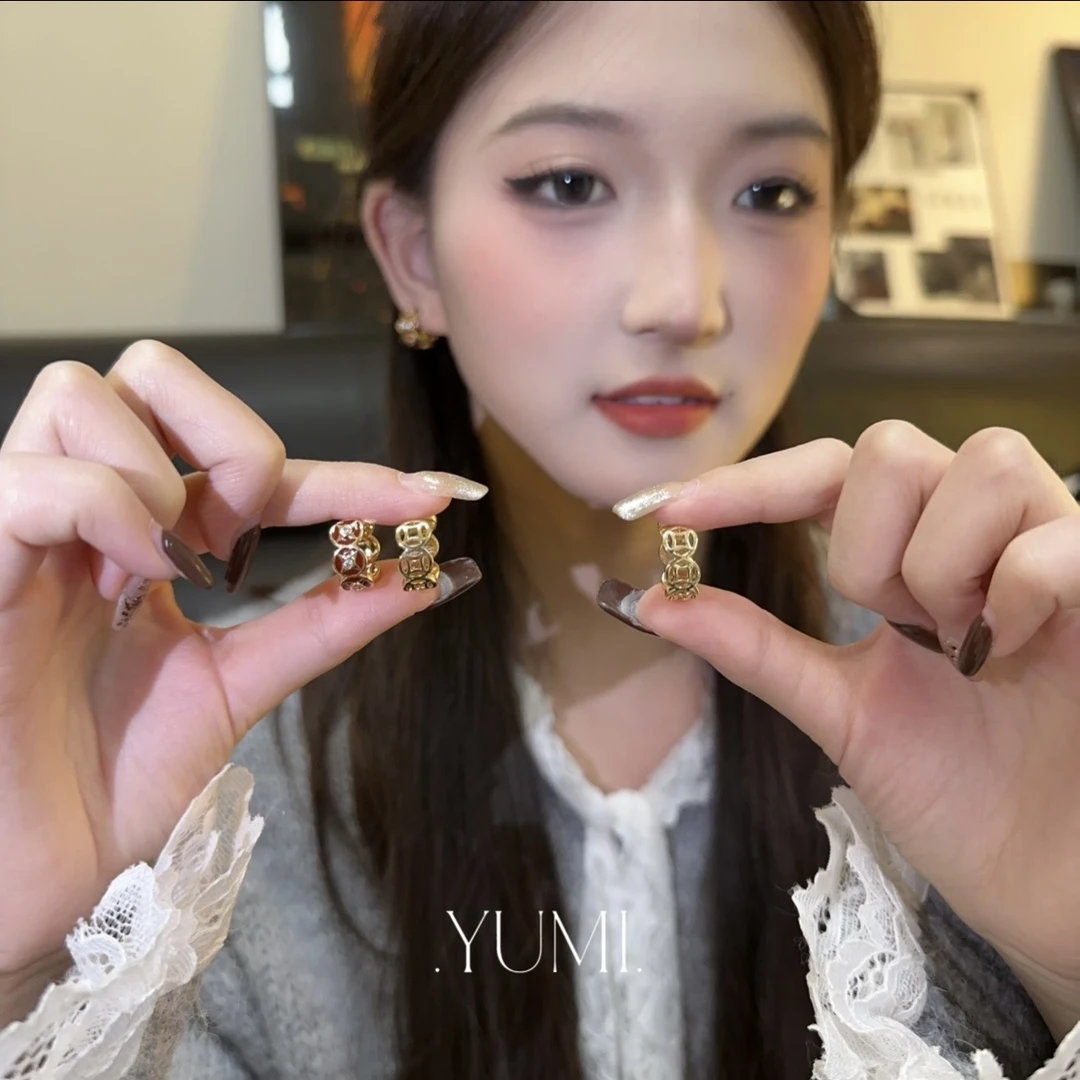 铜合金耳饰 钱多多耳扣新中式五帝钱个性耳饰百搭圈圈高级感耳环