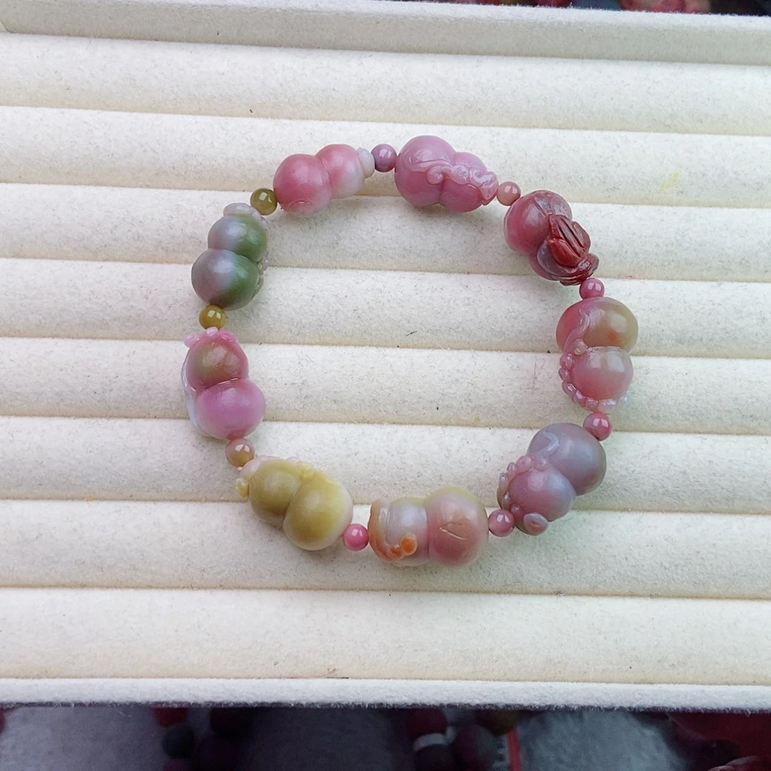 未镶嵌石英质玉（盐源）珠宝半成品