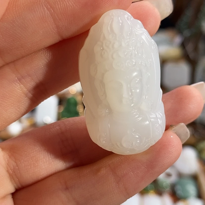 【闪购商品】吊坠(赠链)未镶嵌和田玉