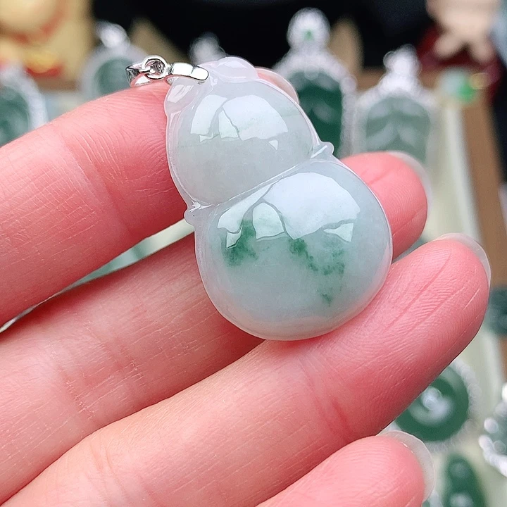 颈饰未镶嵌翡翠吊坠