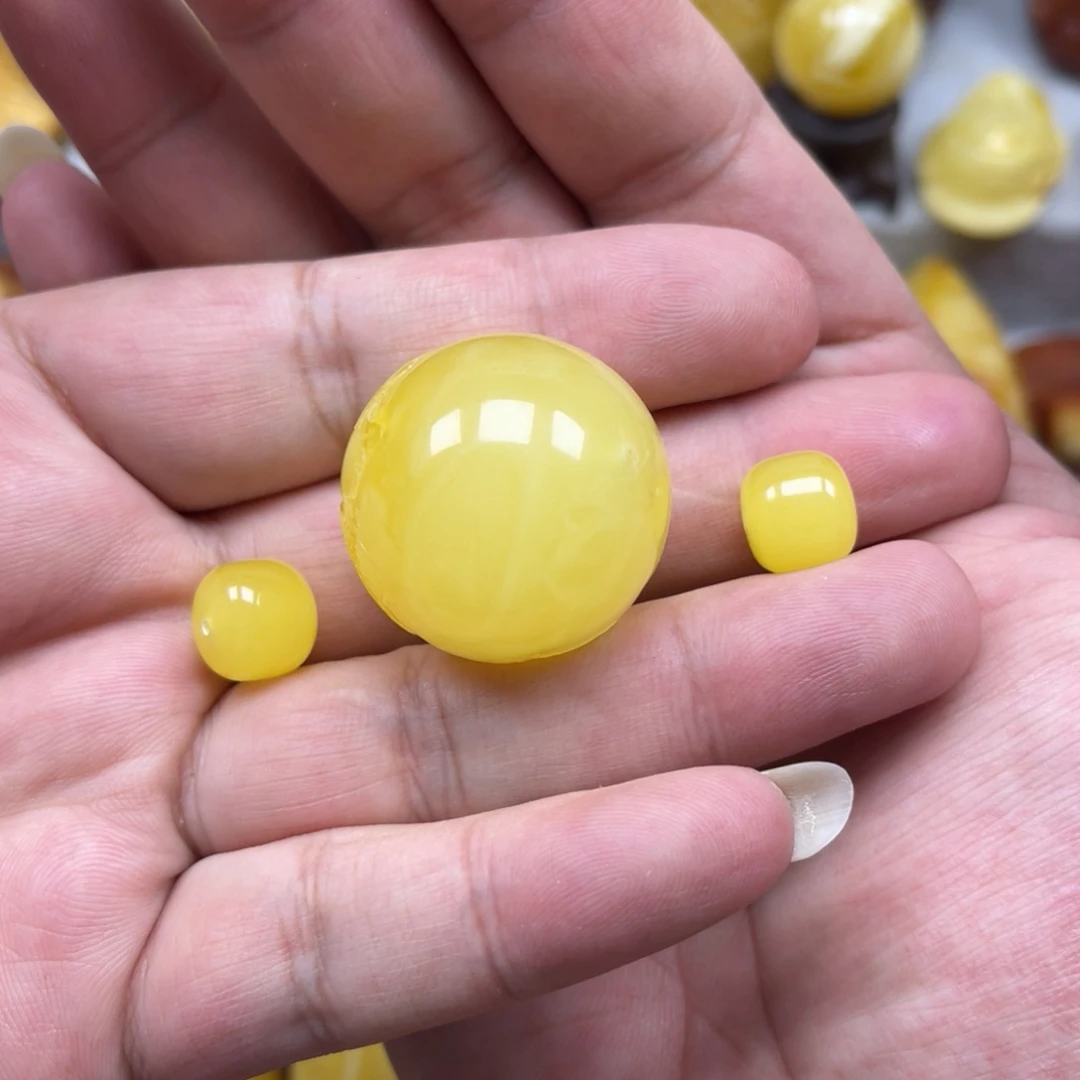 蜜蜡裸石未镶嵌K***3珠子