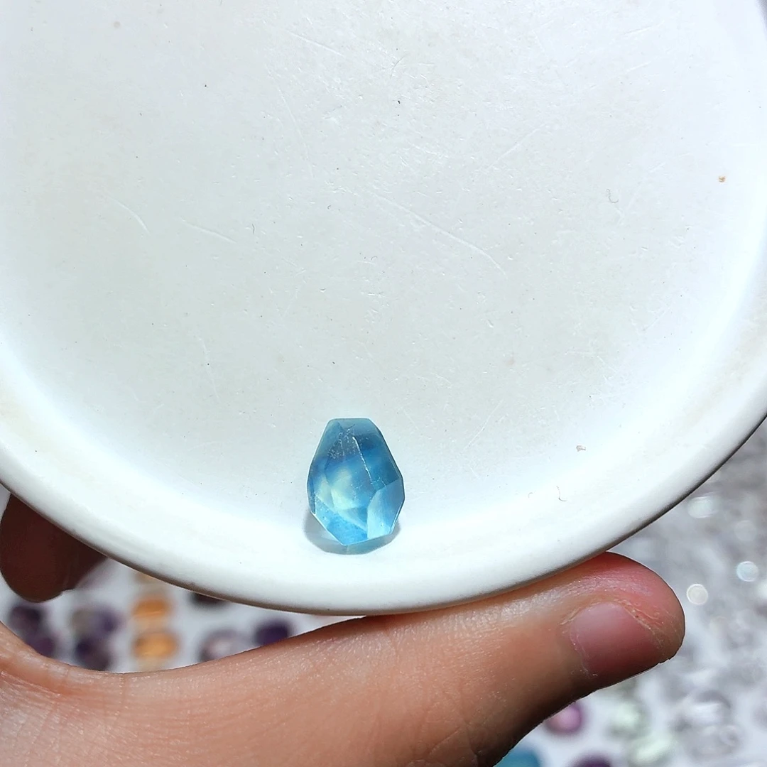 未镶嵌珠宝半成品水晶海蓝宝