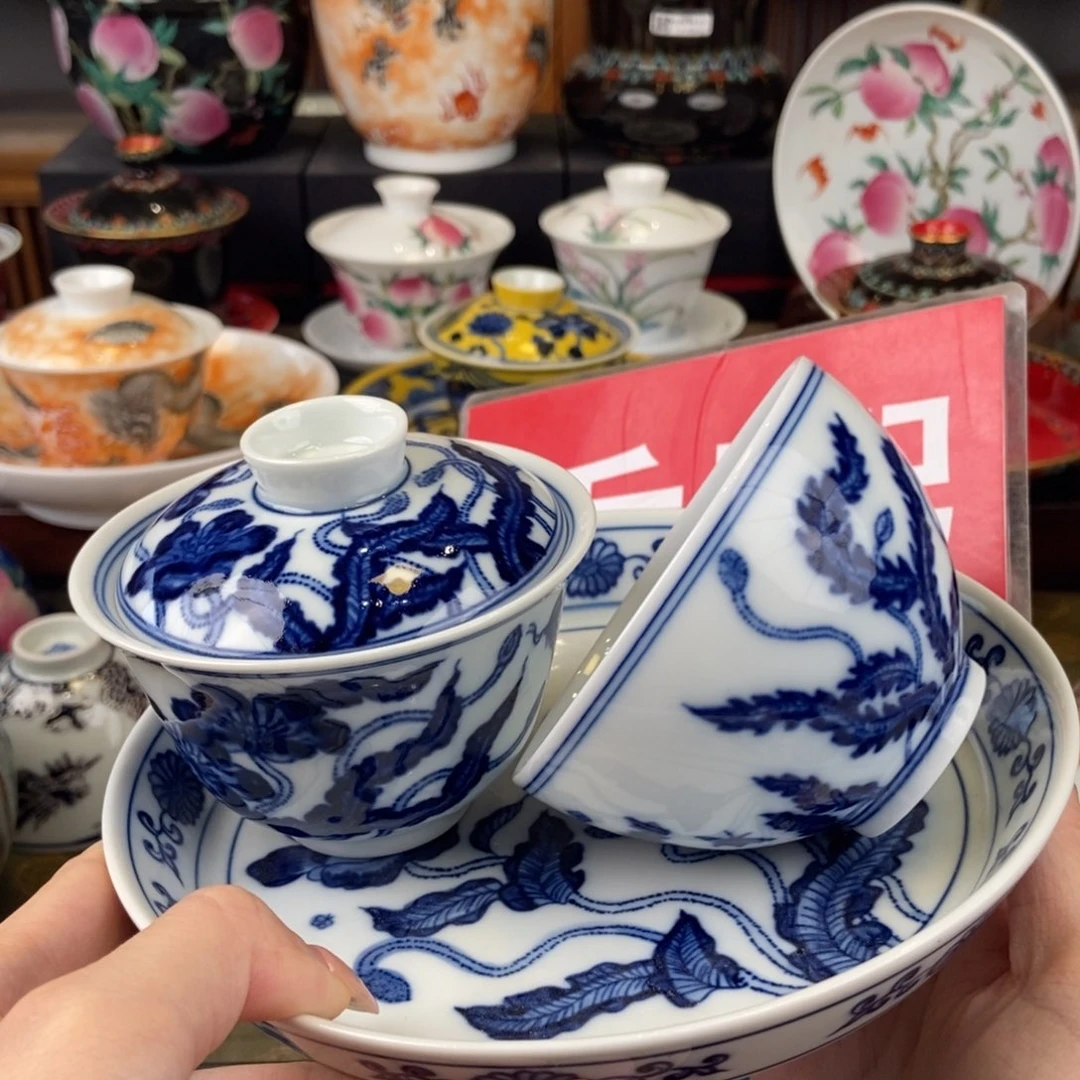 陶瓷艺术家的作品是一种