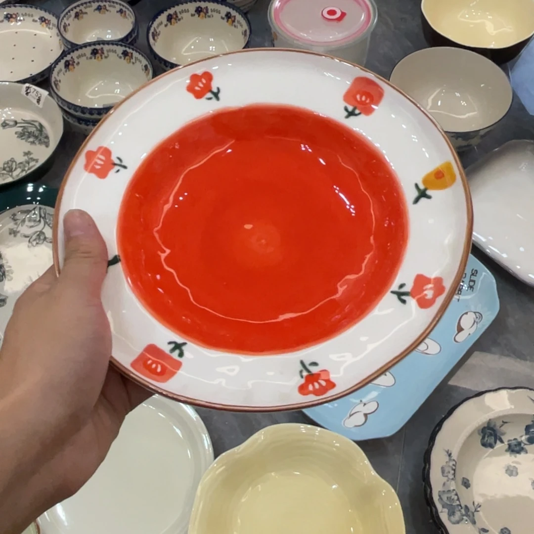 陶瓷微瑕餐具介意勿拍，满18飞！