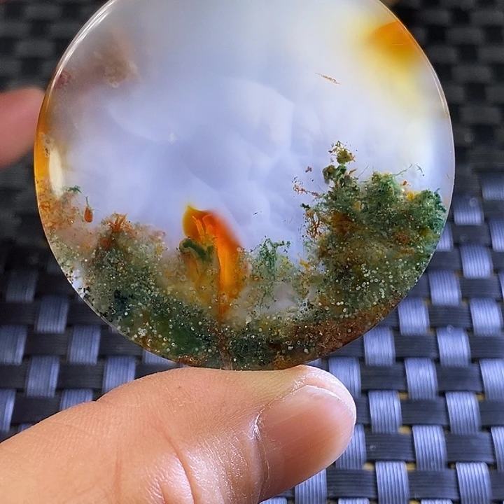 蓝***花玛瑙/玉髓未镶嵌颈饰