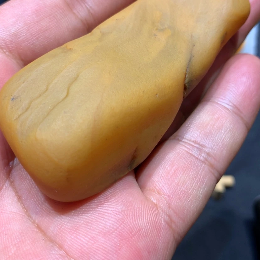 【闪购商品】石材黄腊石