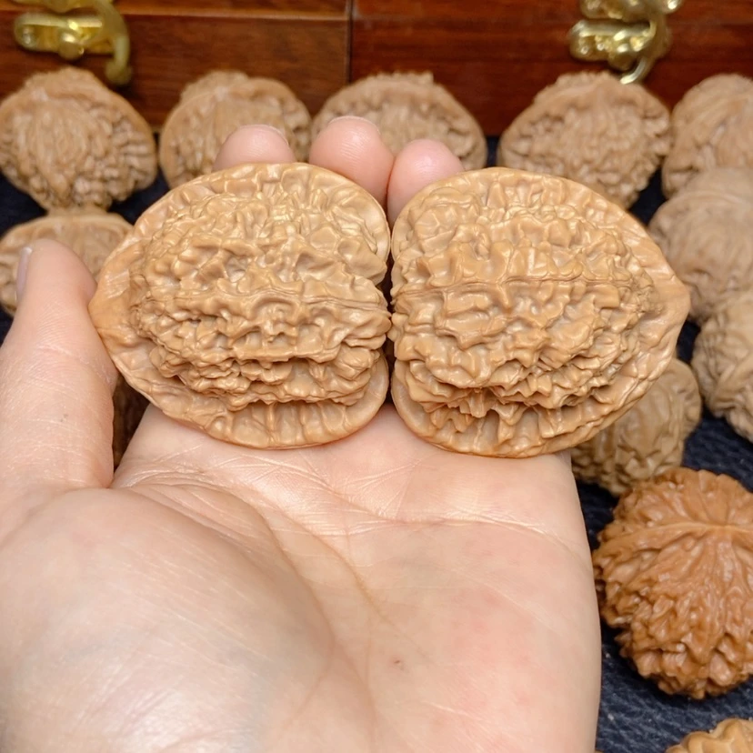 【闪购商品】文玩核桃吊坠宁官帽46