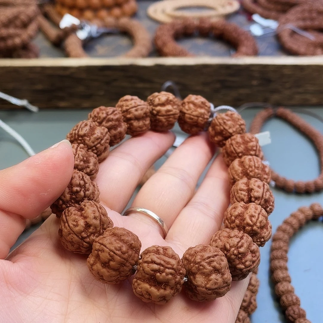 秀***袋金刚菩提手串绝情梅花17加饭圈