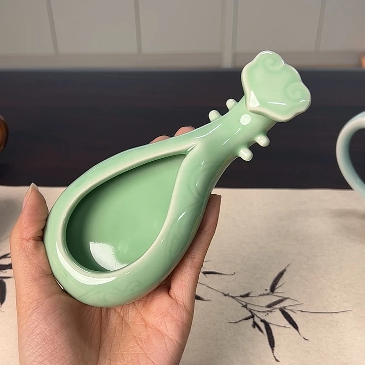 龙泉云间青瓷小米茶器