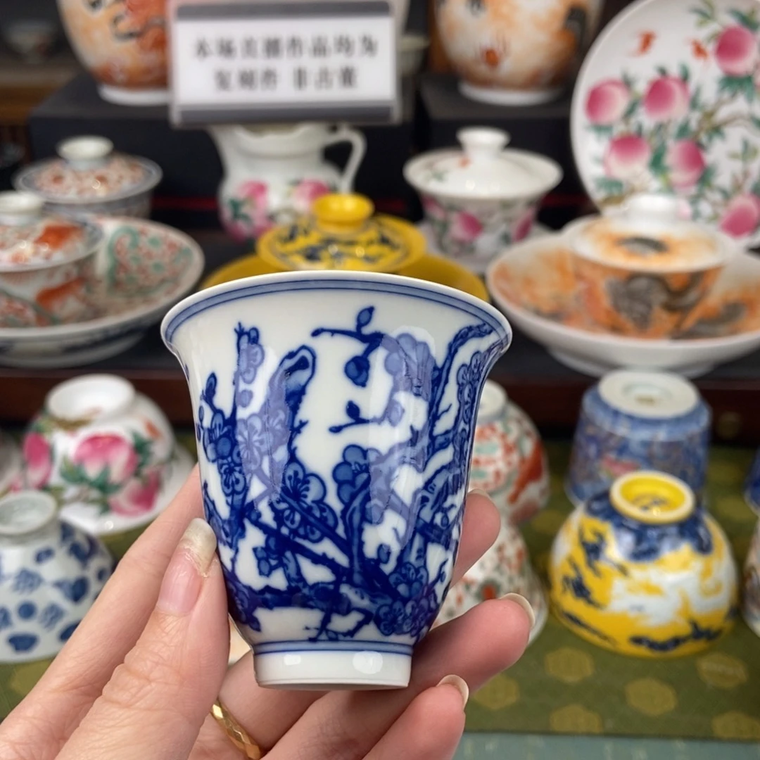 陶瓷的设计风格是非常高兴地
