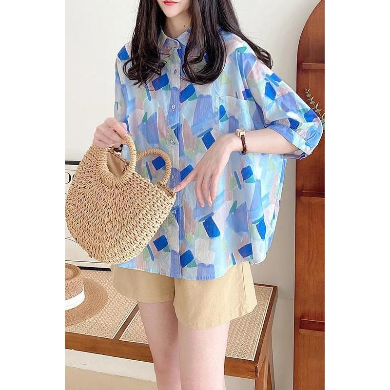 衬衫女夏款小清新新款原宿风宽松休闲画笔涂鸦BF花短袖上衣