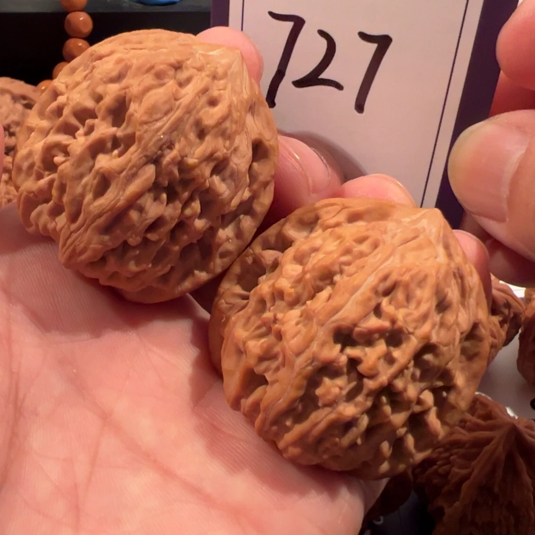 文玩核桃把件全品野生狮子头41尺寸727号