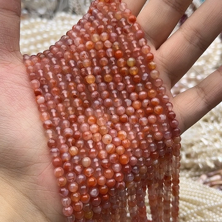 玛瑙/玉髓未镶嵌珠宝半成品一条4.5mm左右冰飘南红几颗有瑕