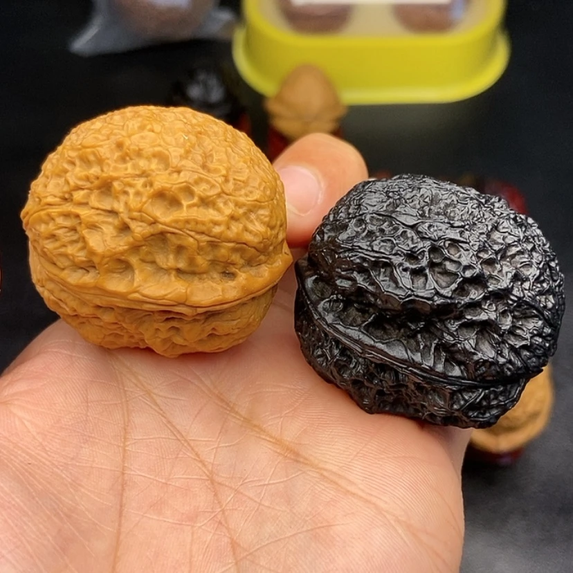 【闪购商品】把件文玩核桃39尺饕餮金蟾53.2克
