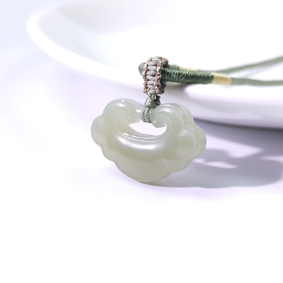 【华之京】和田玉如意锁绳链款吊坠 通透精美时尚款挂件平安锁