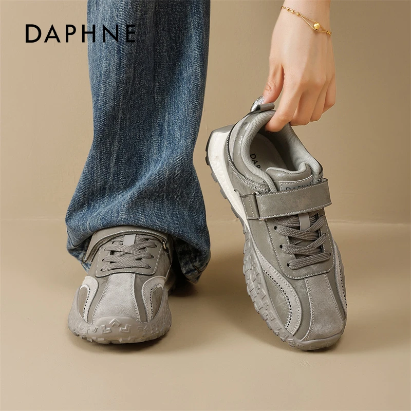达芙妮灰色德训鞋女2026新款春季魔术贴阿甘鞋厚底增高休闲运动鞋