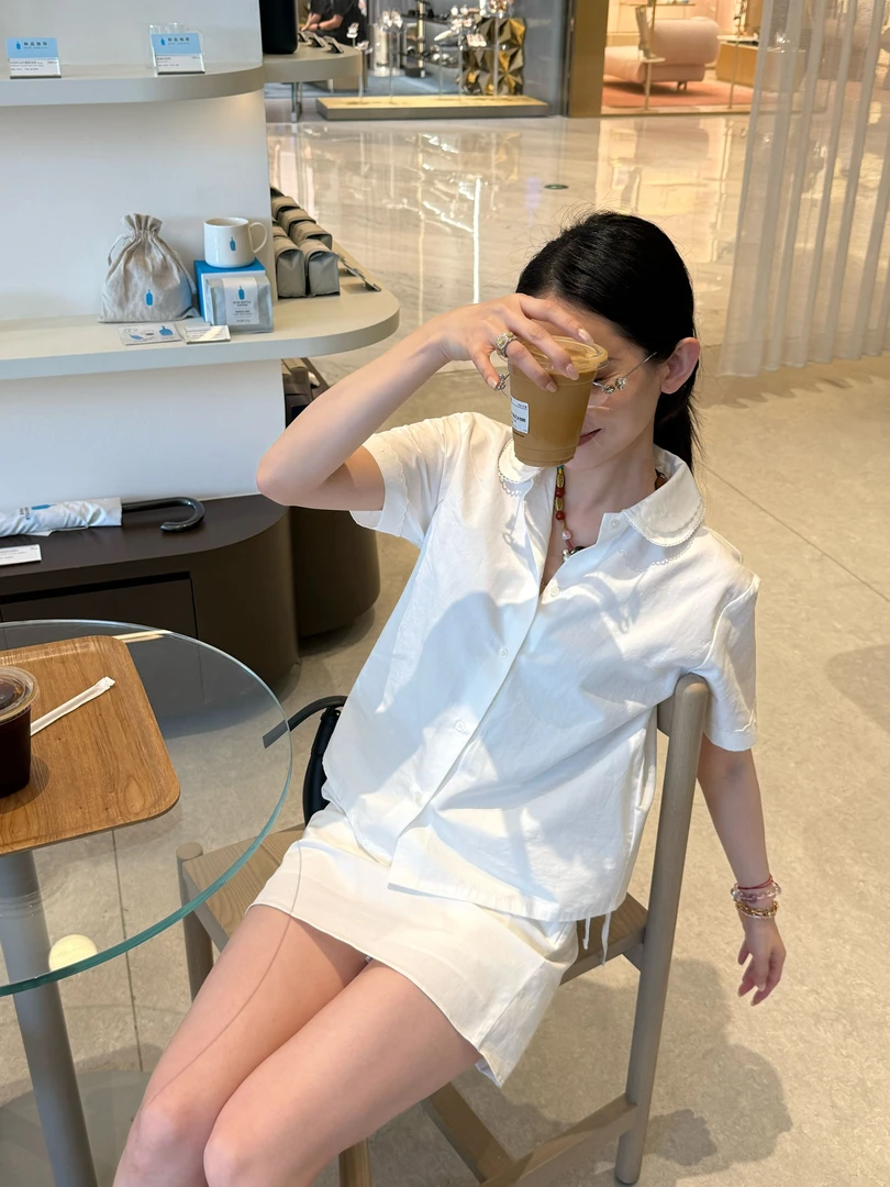 Haut yoli “府绸诗学” 学院风花边领短袖衬衫 136