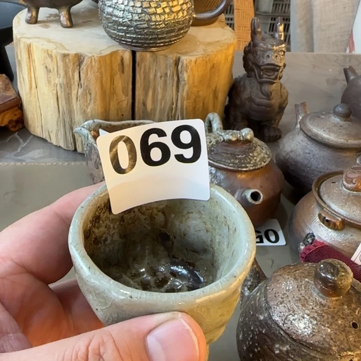 粗砂茶壶大*堂他来了！他来了！