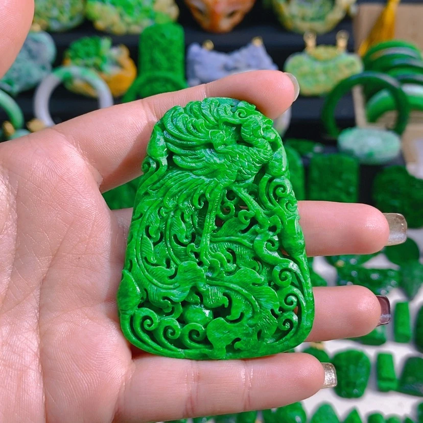 【闪购商品】翡翠颈饰未镶嵌凤凰