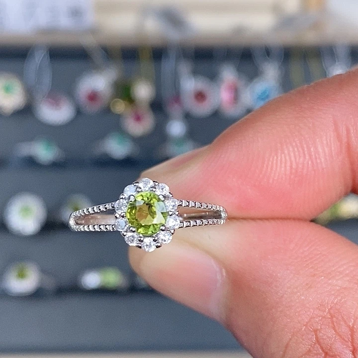 碧玺戒指银S925镶嵌月****?戒指