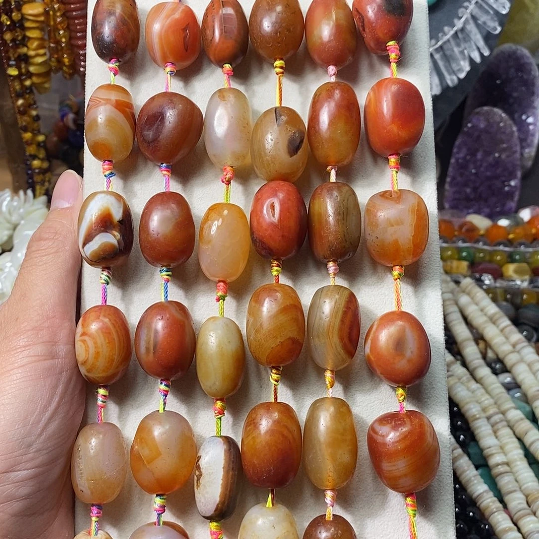 石英质玉未镶嵌，天然老玛瑙龙蛋20mm，一条，