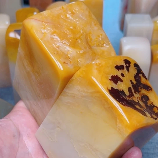 用***7老挝石老挝石北部黄