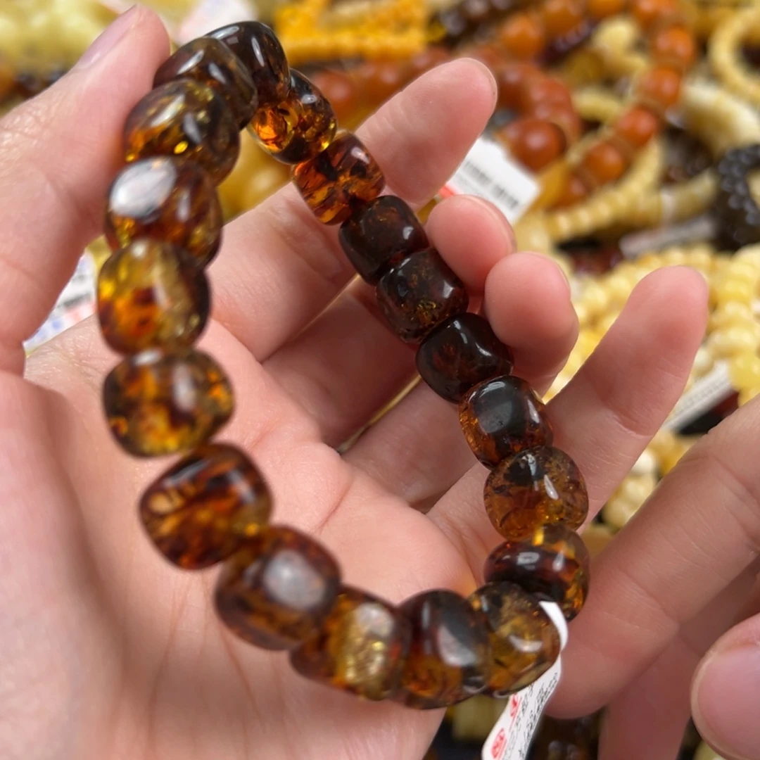 琥珀未镶嵌珠宝奇石