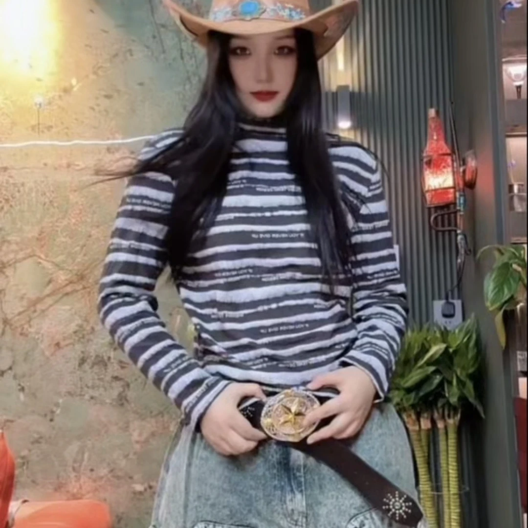常规款条纹休闲风长袖女T恤显瘦打底衫ins半高领