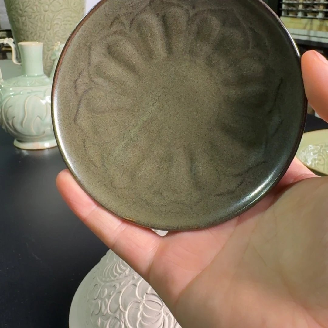 茶叶沫 莲瓣盘耀州盛*