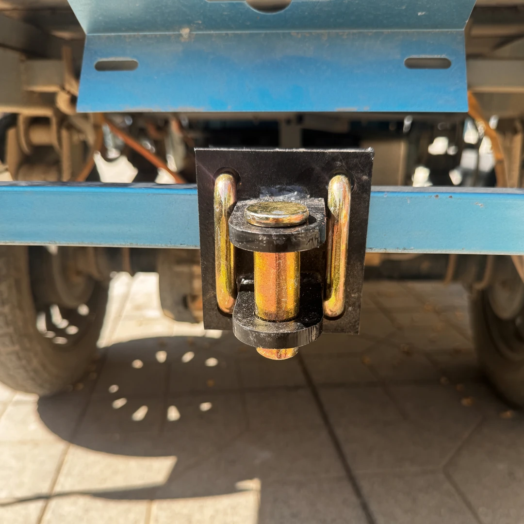 加厚免焊接电动三轮车摩托车拖车牵引挂钩多功能连接器