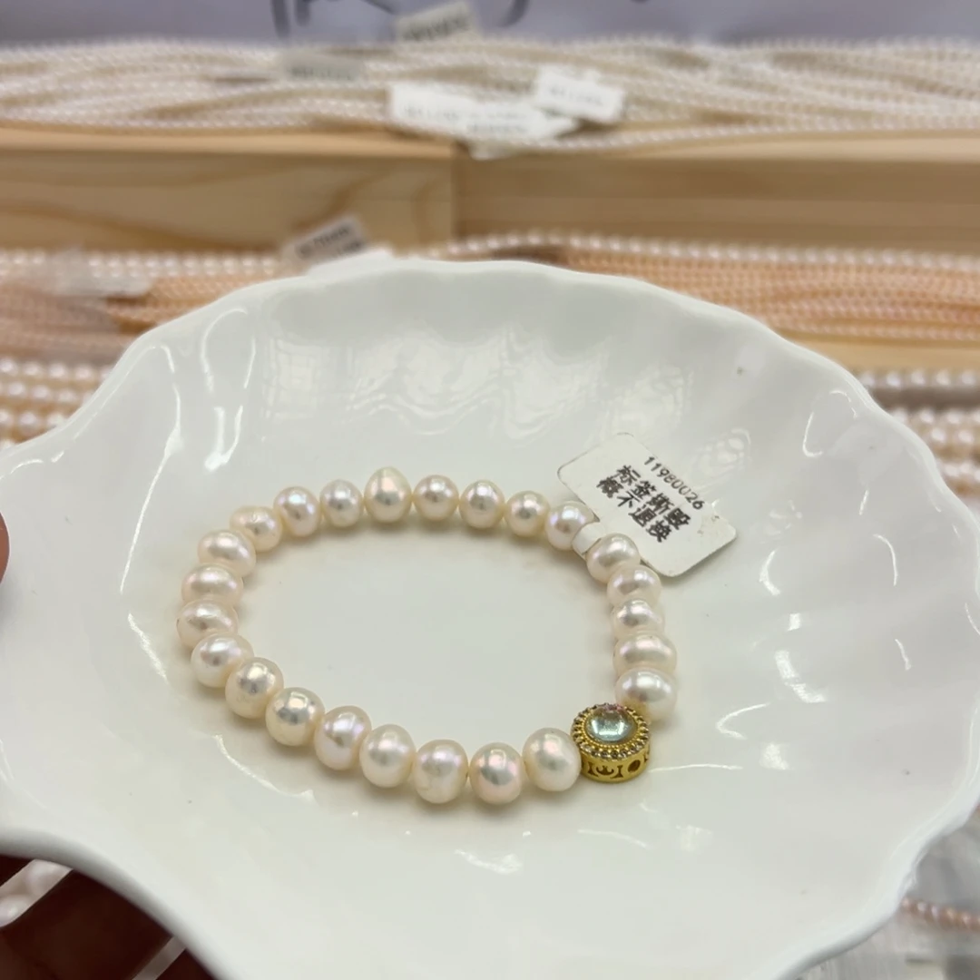 颈饰淡水珍珠未镶嵌