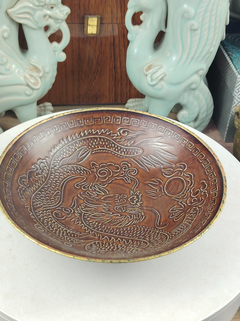 汝窑天青釉冰裂纹