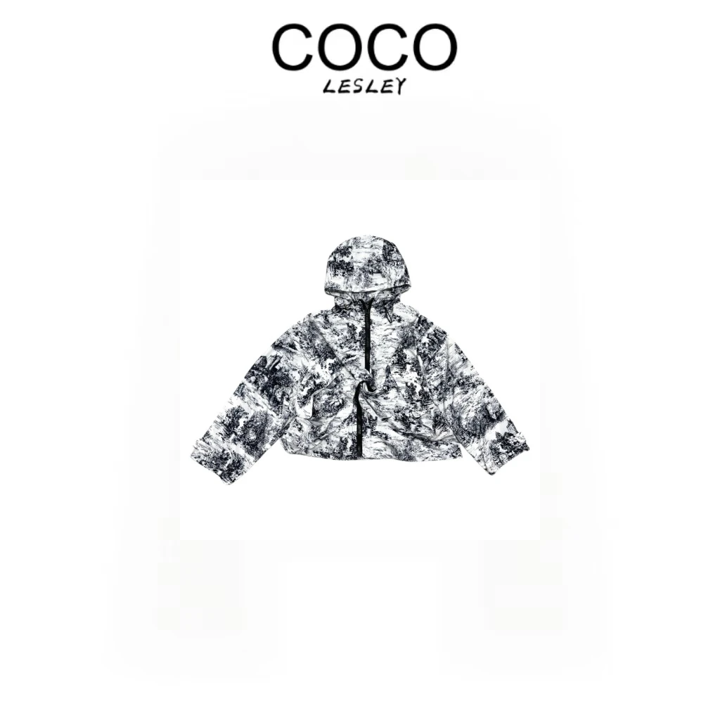 COCO LESLEY运动休闲春夏经典印花潮服短外套7716