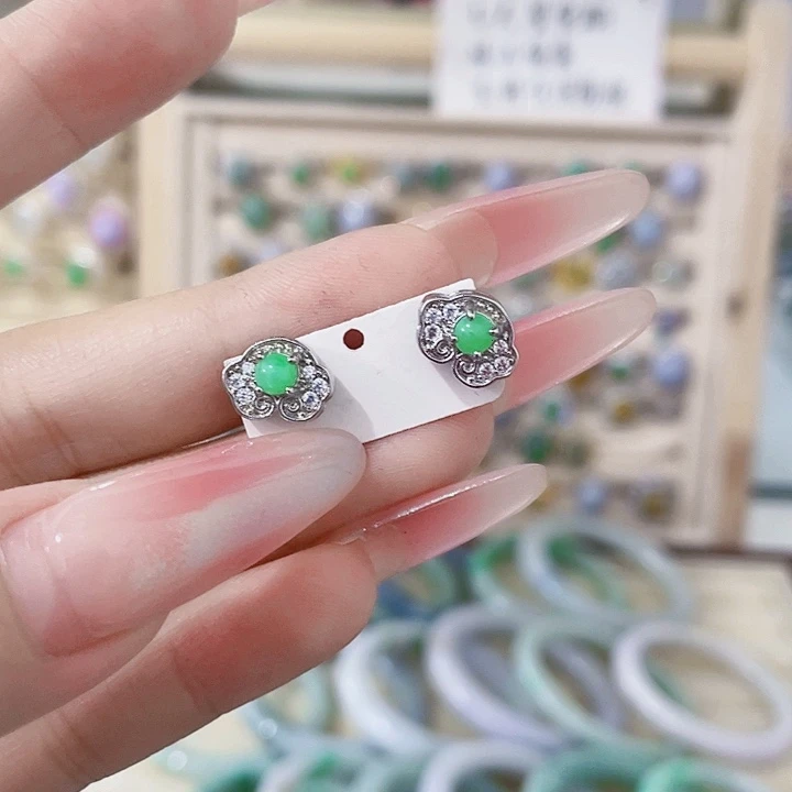 翡翠未镶嵌颈饰天然翡翠Ａ货