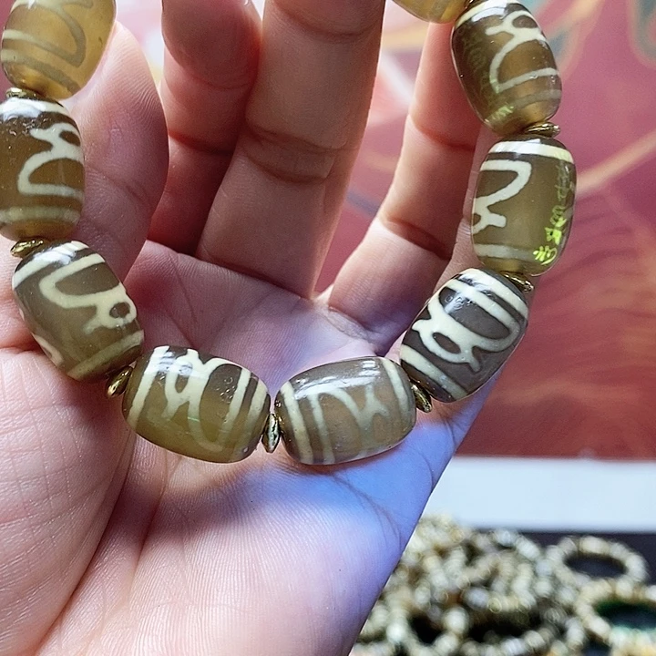 玛瑙/玉髓合金颈饰
