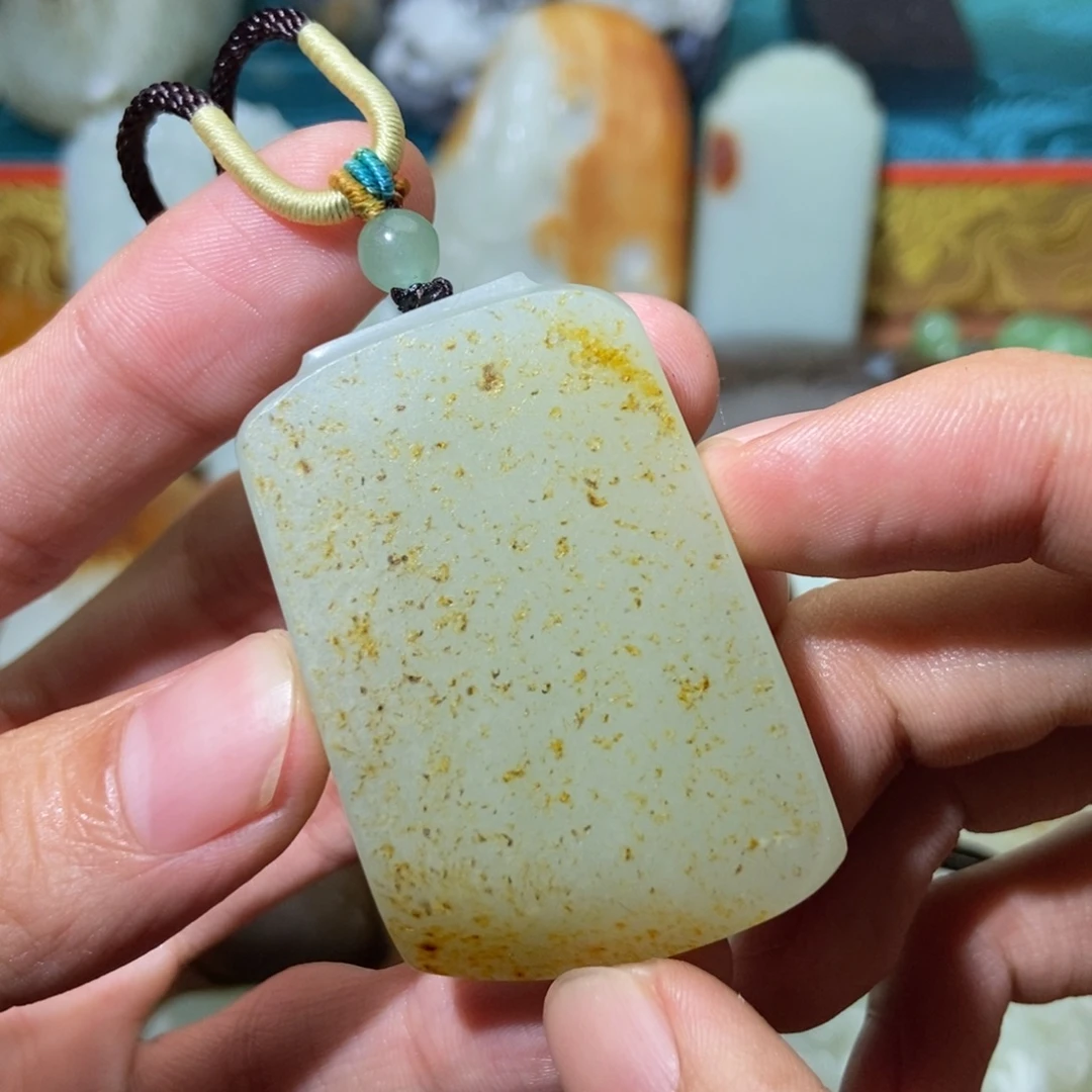 未镶嵌和田玉挂件