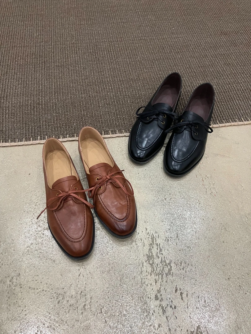 时尚休闲鞋平底低跟乐福鞋软底休闲鞋系带透气纯色单鞋皮鞋平底鞋