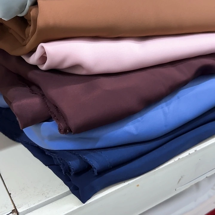 化纤藏蓝色仿真丝3米