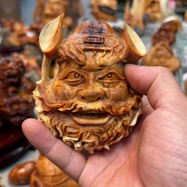 木难**涂手把件的设计和制作